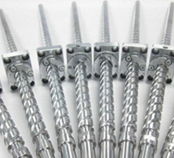 避免軋制滾珠絲桿出現(xiàn)問題可以采用哪些方法？